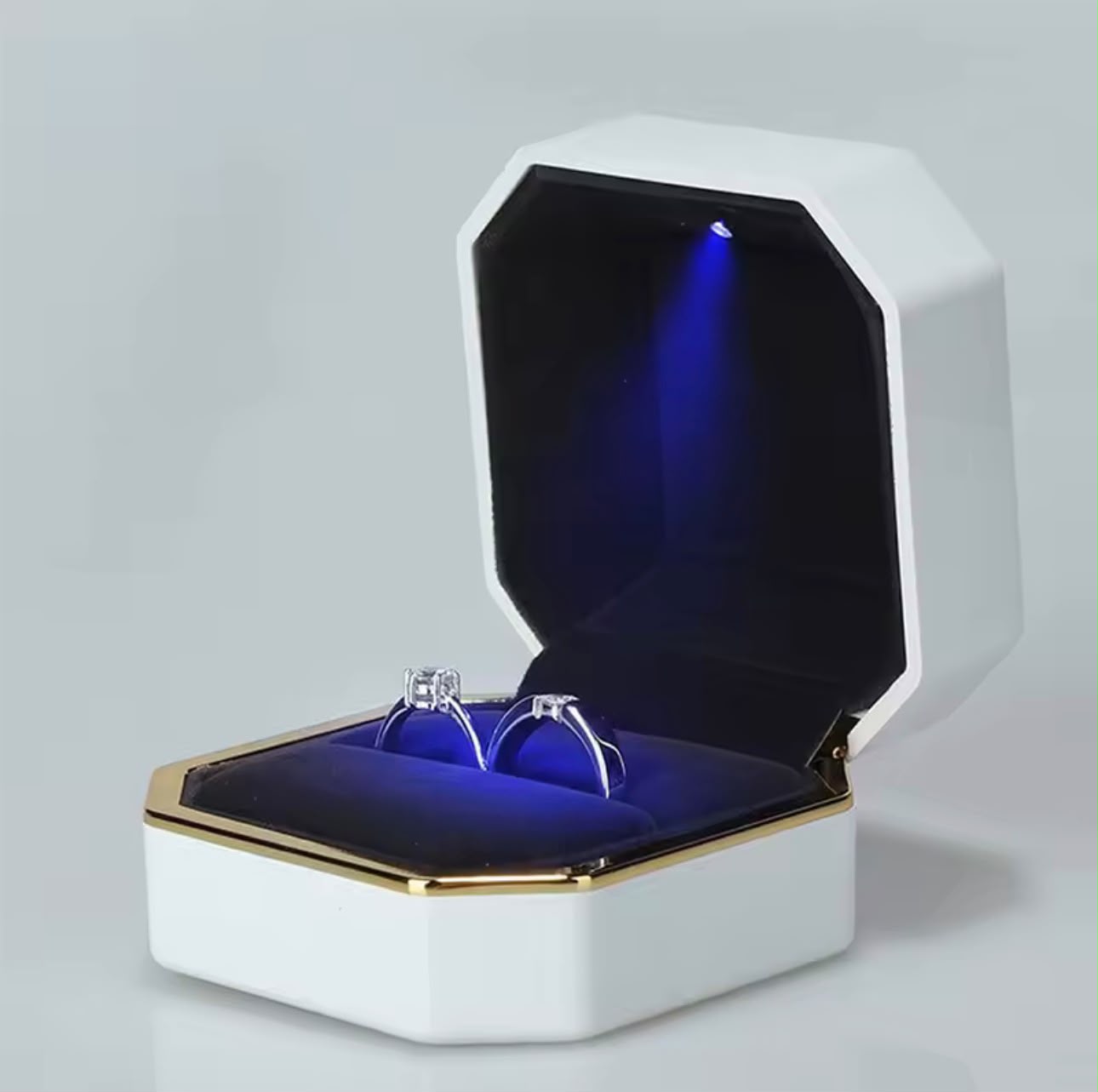 Estuche para anillo con luz LED